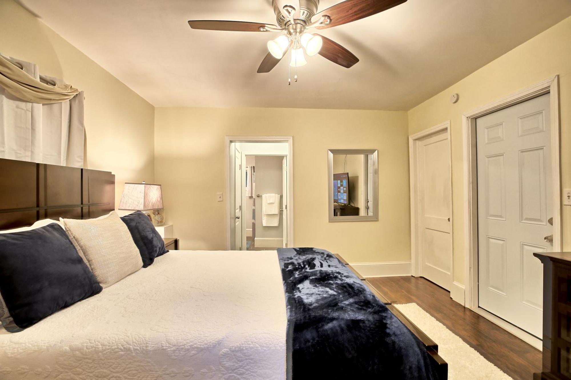 Relaxing, Comfortable, Private Bedroom Atlanta Room photo